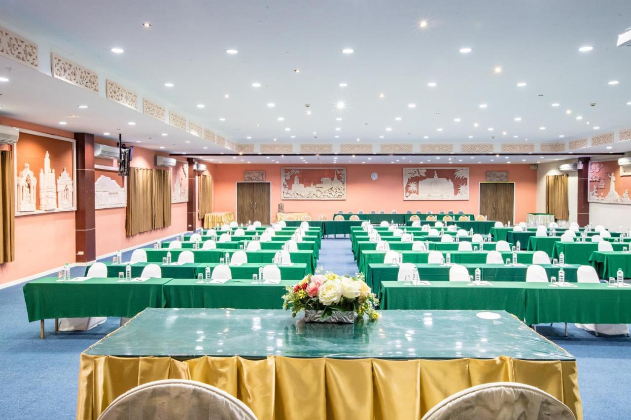 Leaves Valley Resort Nong Ya Plong Exterior foto